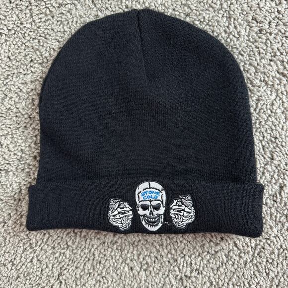 Stone Cold Beanie Mens One Size Black Knit WWE Steve Austin Skull Knit Hat - Picture 1 of 9